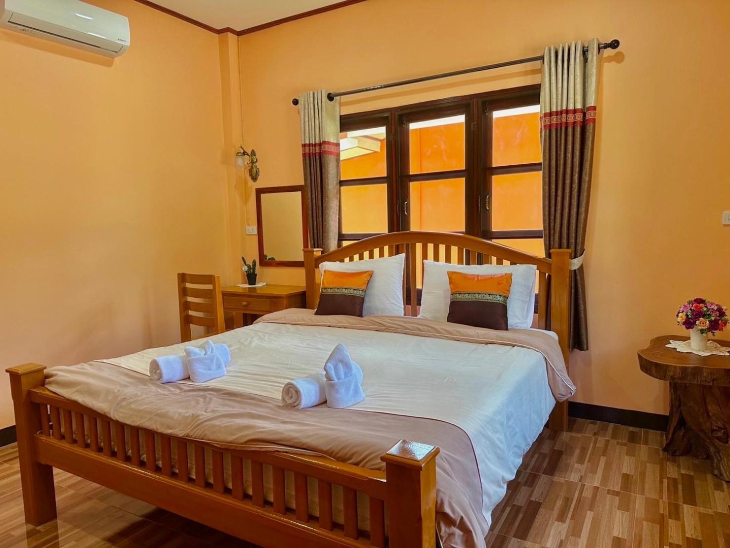 Baanphuthadol Hotel Mae Hong Son Luaran gambar