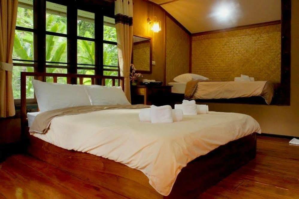 Baanphuthadol Hotel Mae Hong Son Luaran gambar